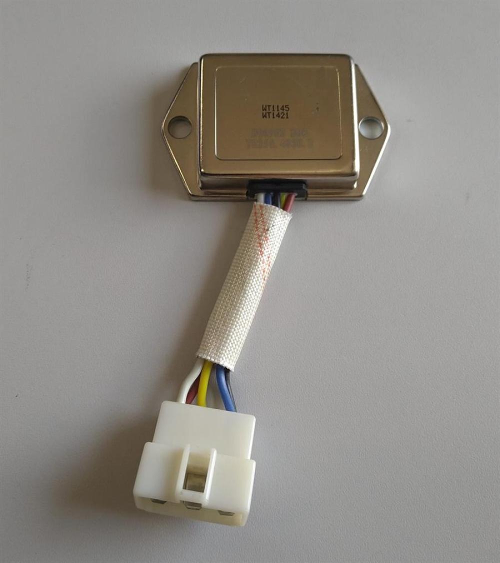 Lichtmaschinenregler 5 pol. TE254